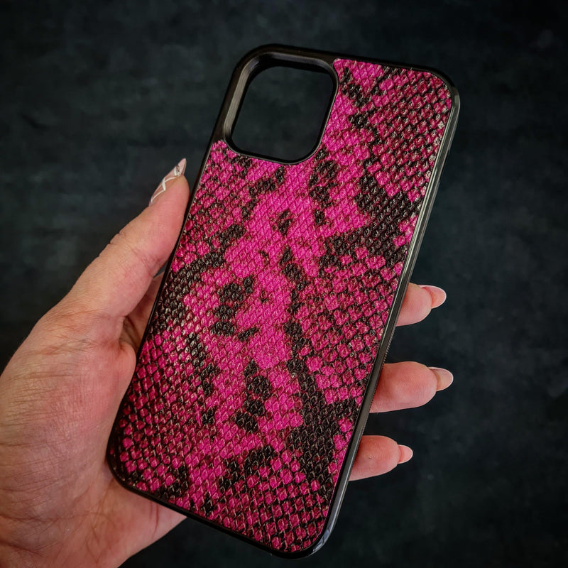 Bestia "Rock Python" Leather Phone Case Pink